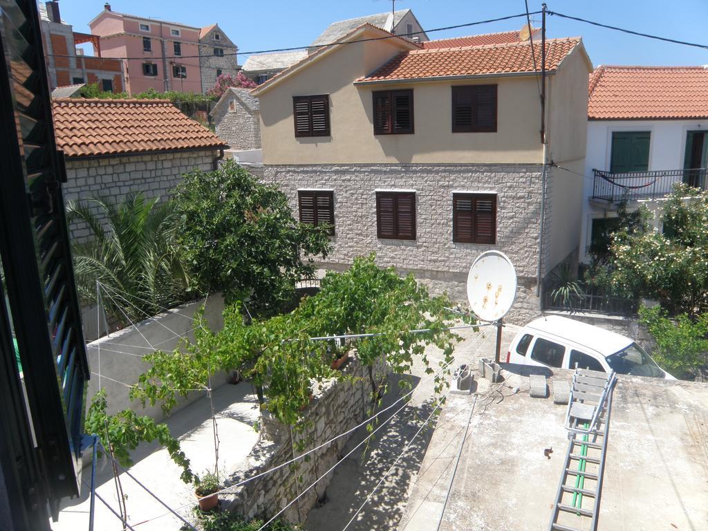 Apartman Kristina, Studio I Soba Primošten Exterior foto